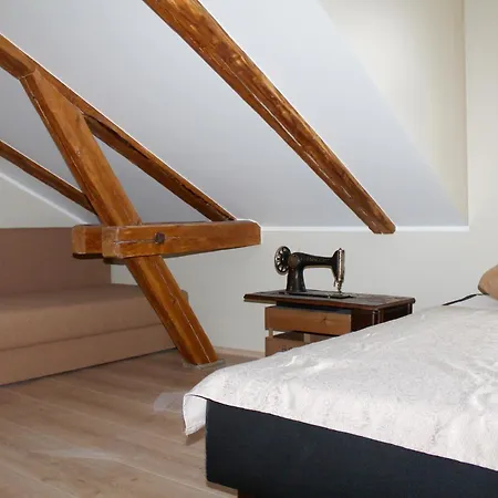 Austri Apartmanhotel 3*