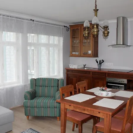 Apartmanhotel Austri
