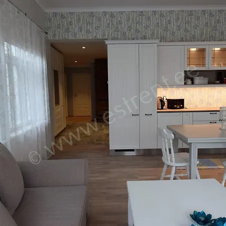 Apartmanhotel Austri