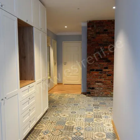 Austri Apartmanhotel